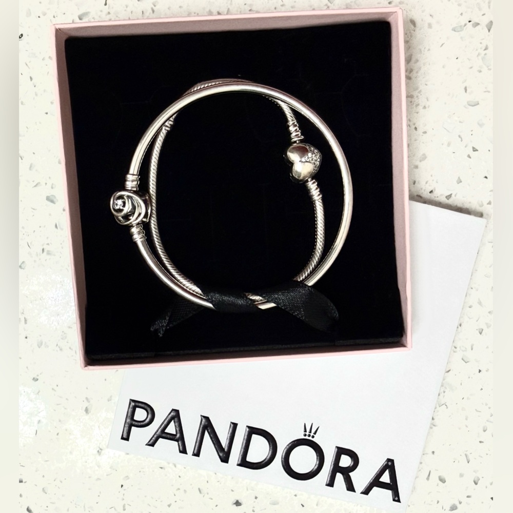 Pandora Authentic Silver Bracelets Comes As A Pair
